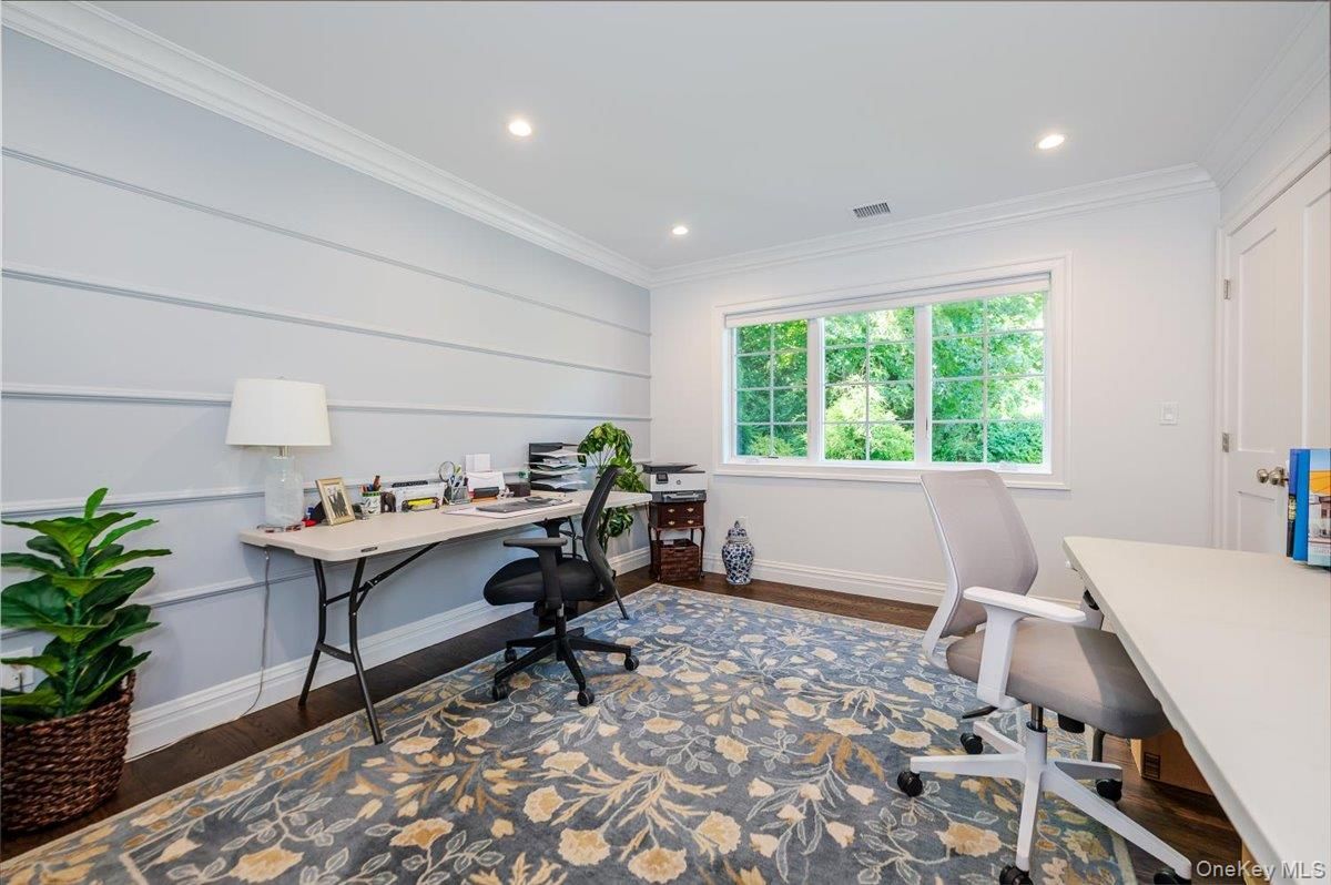 Home Office, Interior, Recessed Lighting, Wood Texture Flooring