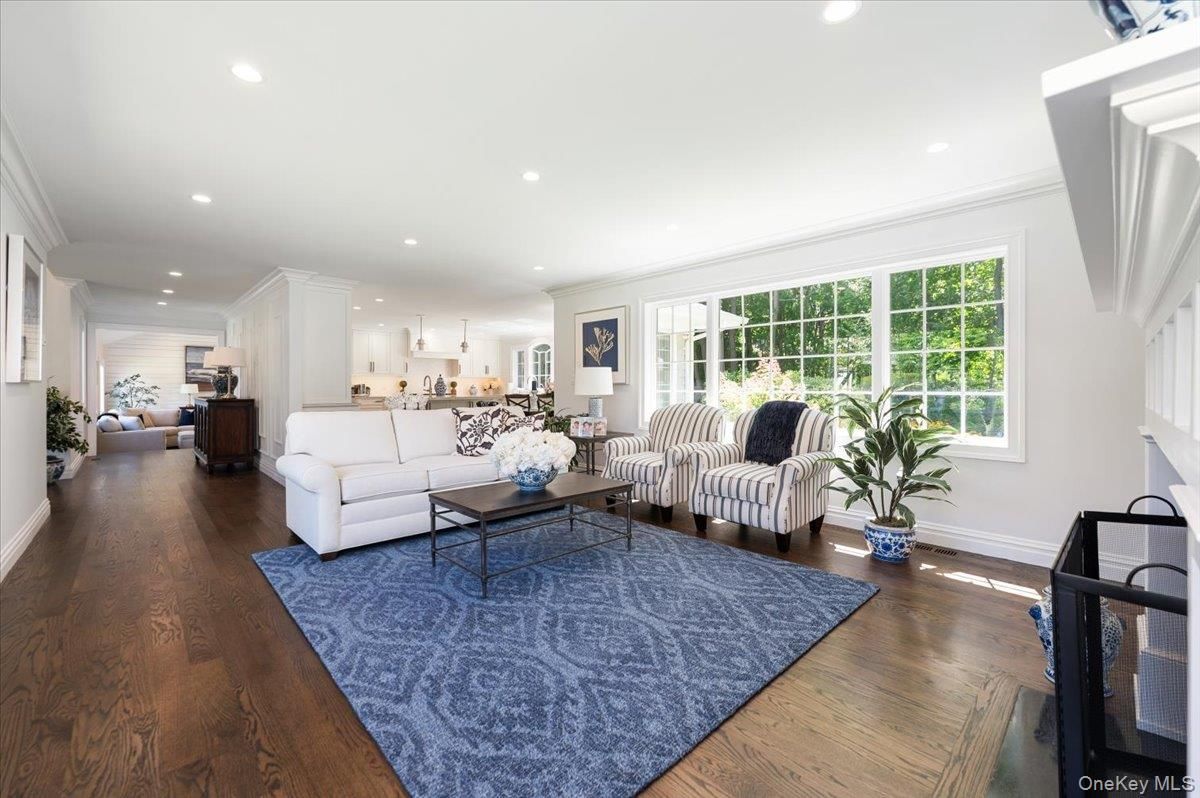 Interior, Kitchen, Living room, Pendant Lights, Recessed Lighting, Wood Texture Flooring
