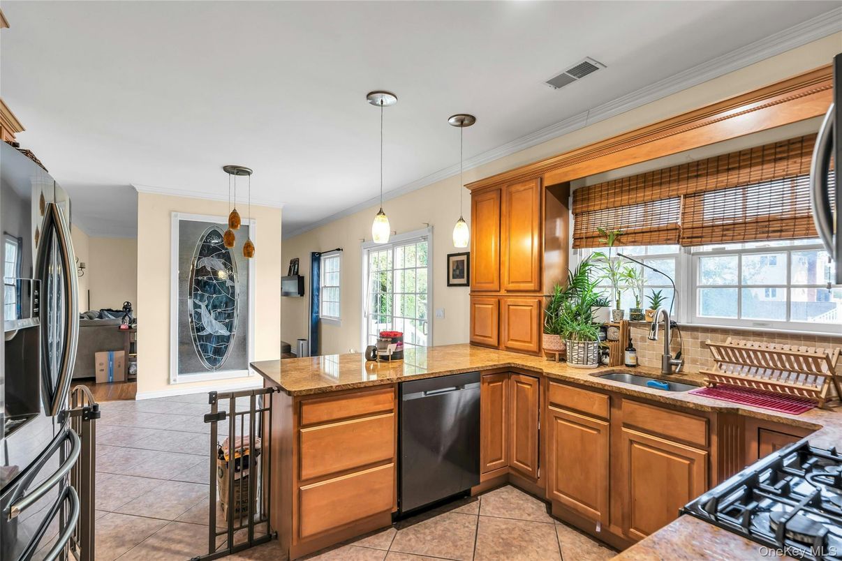 Interior, Kitchen, Pendant Lights