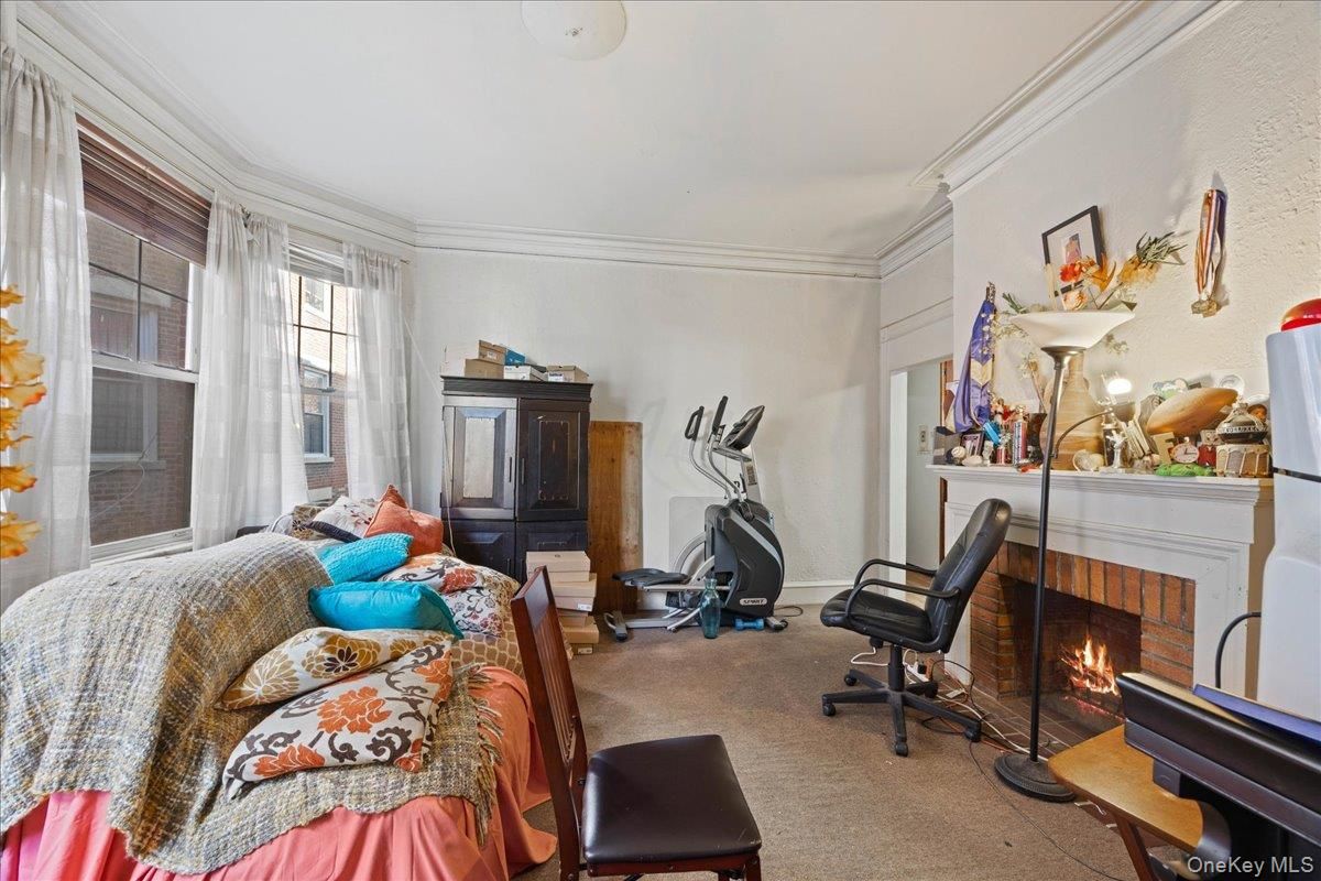 Fireplace, Fitness Equipment, Interior, Living room