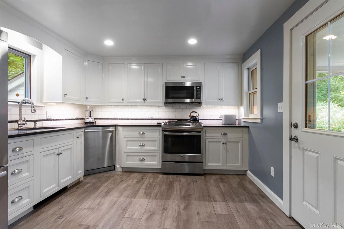 Interior, Kitchen, Recessed Lighting, Stainless Steel Appliances, Wood Texture Flooring