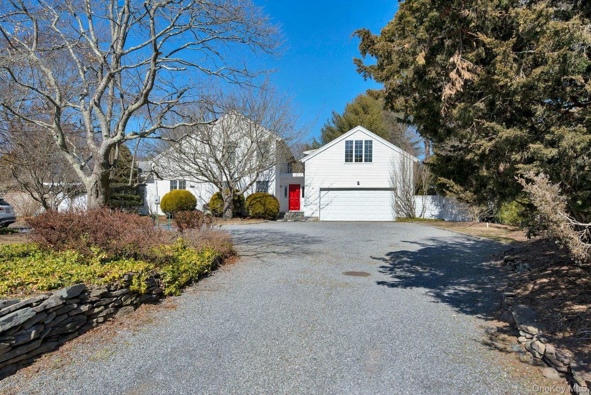 Backyard, Detached Garage, Exterior