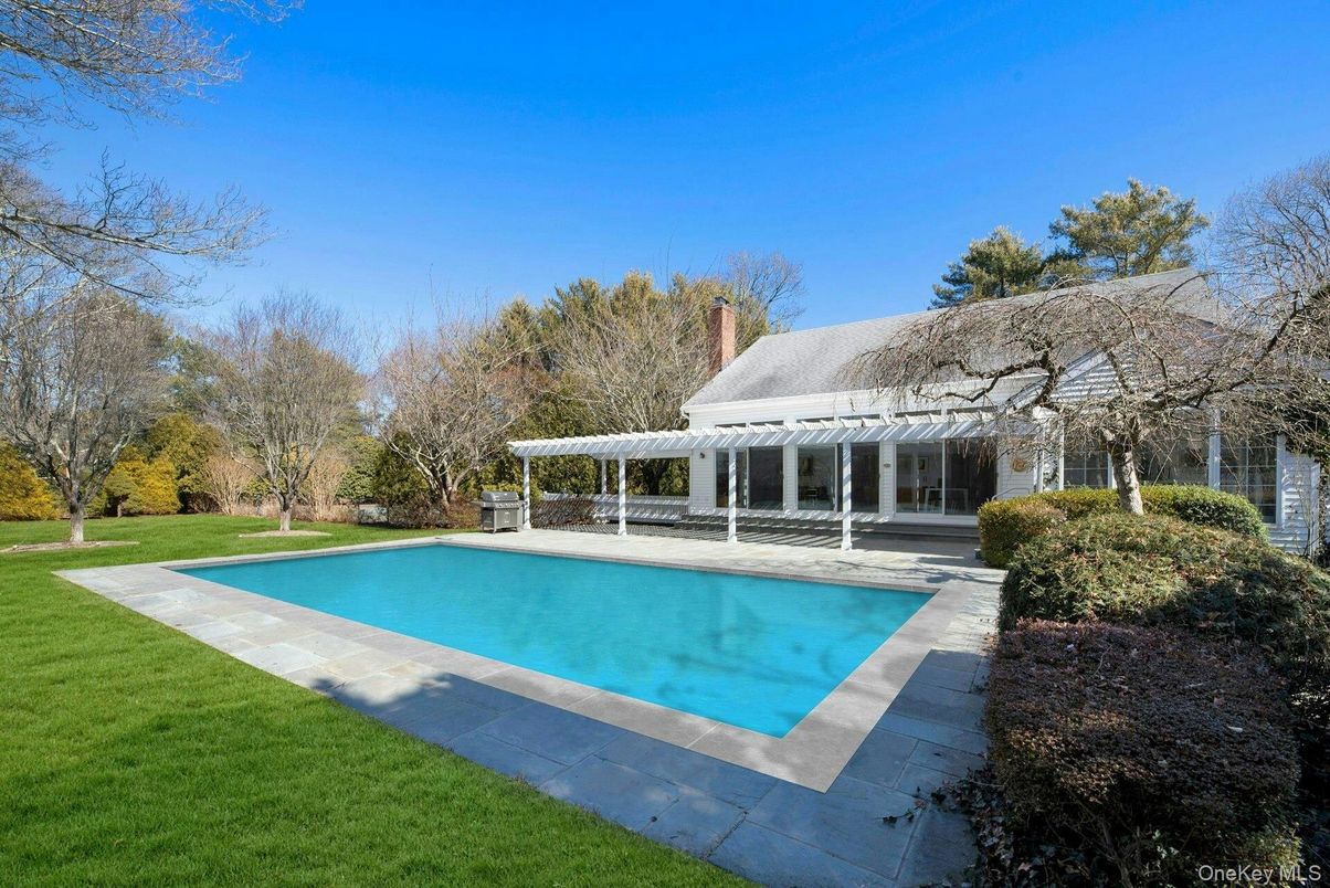 Backyard, Exterior, Pool