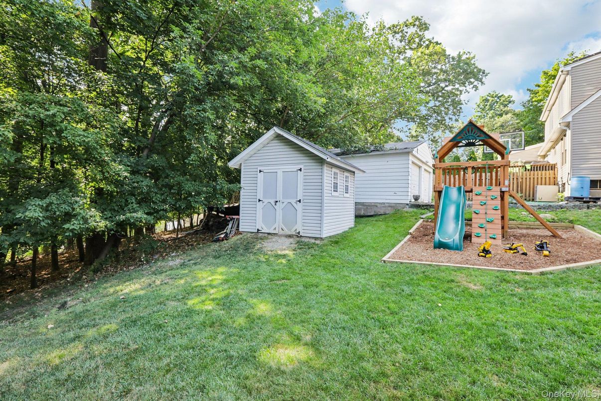 Backyard, Exterior, Playground