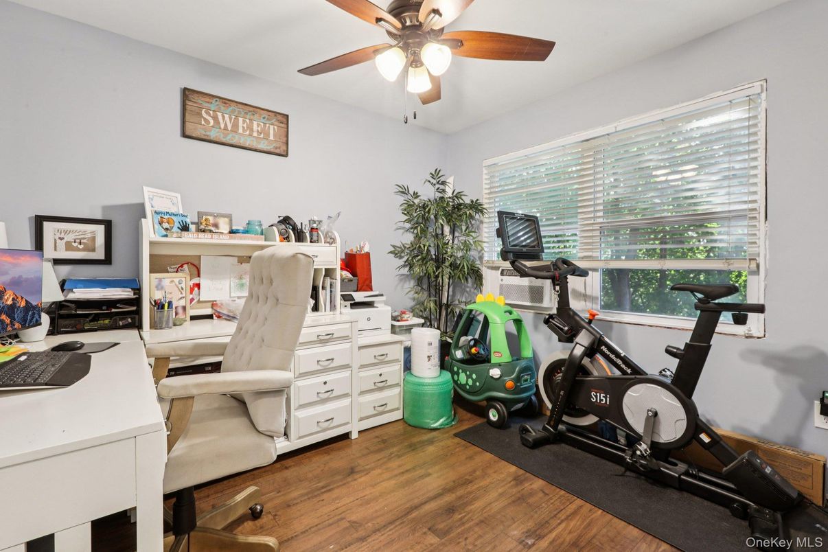 Fitness Equipment, Home Office, Interior, Wood Texture Flooring