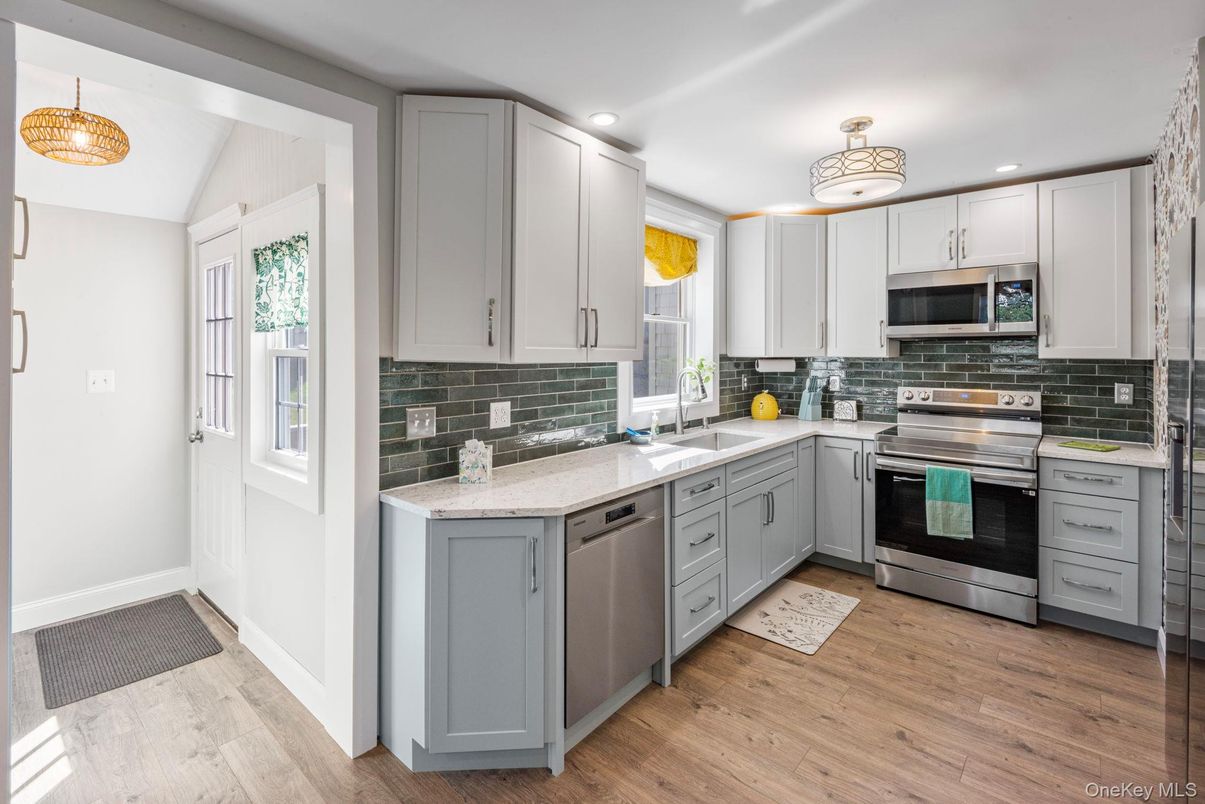 Interior, Kitchen, Pendant Lights, Recessed Lighting, Stainless Steel Appliances, Wood Texture Flooring
