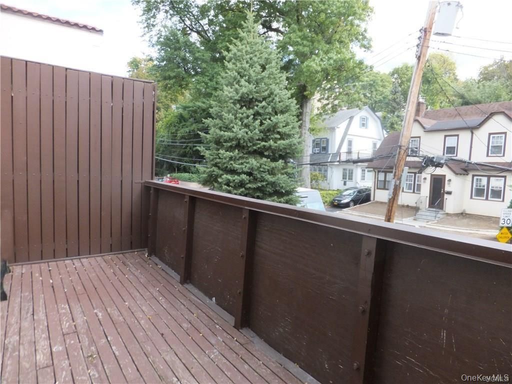 Exterior, Wood Texture Flooring