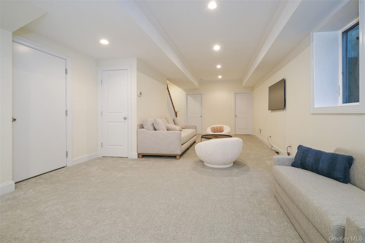 Interior, Living room, Recessed Lighting