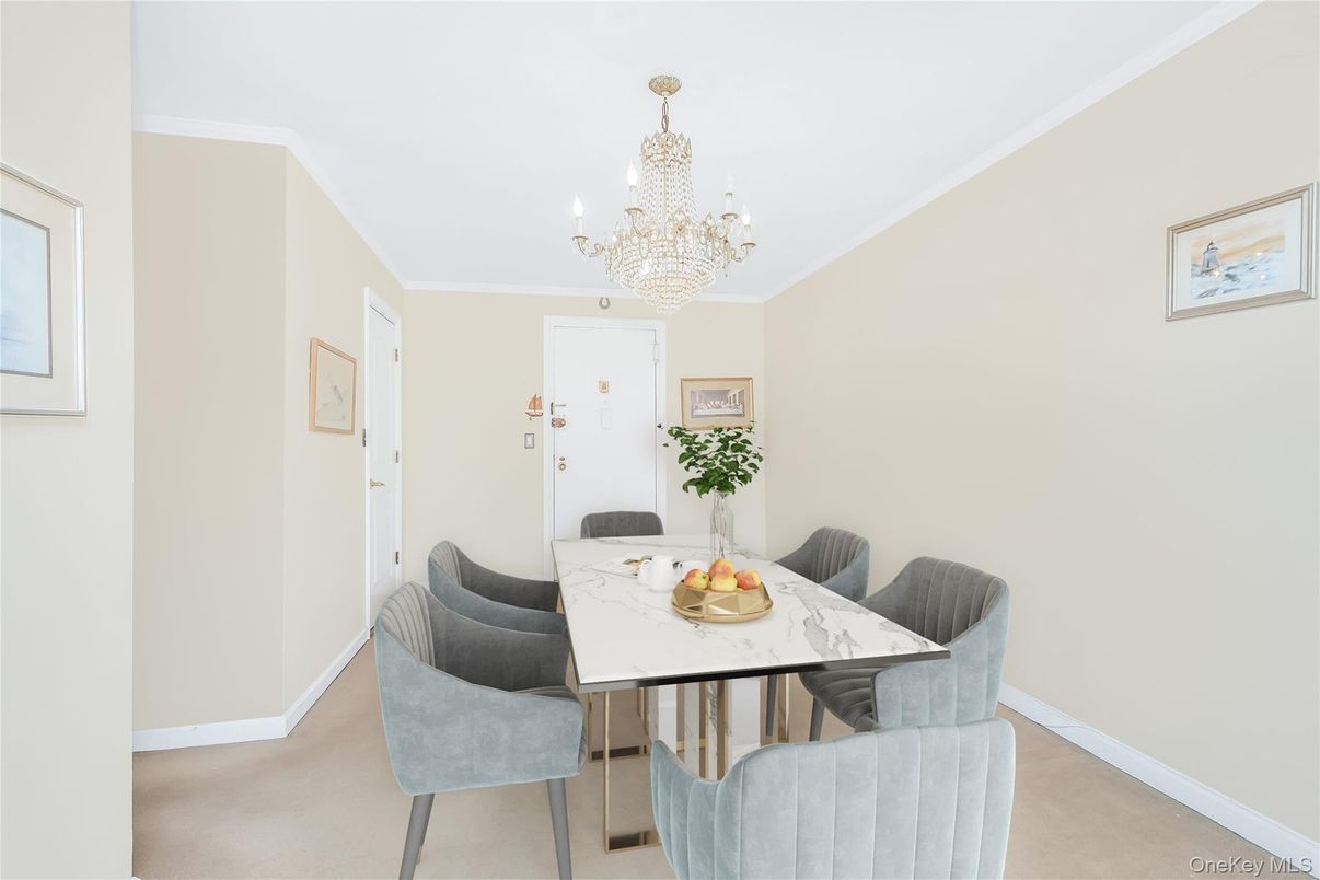 Chandelier, Dining room, Interior