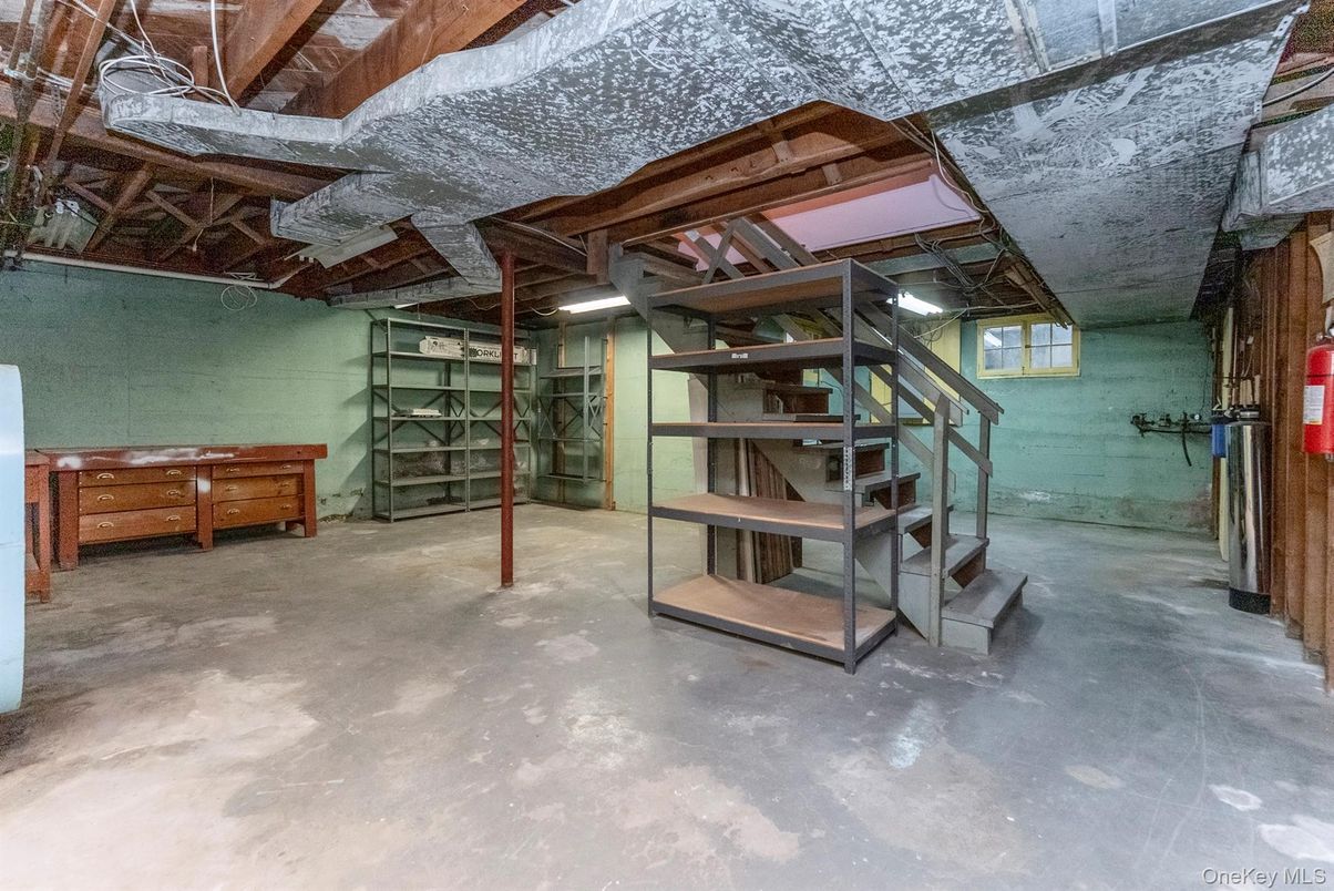 Interior, Wooden Beams