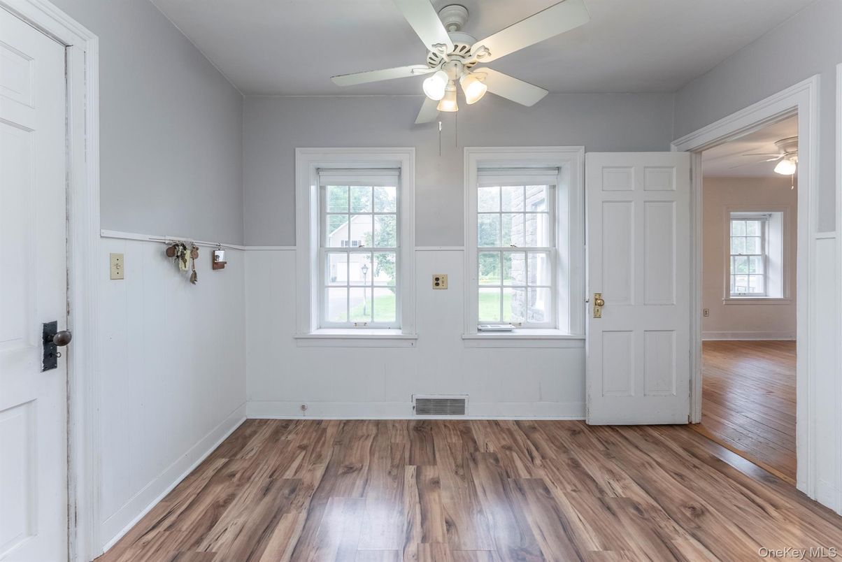 Empty room, Interior, Wood Texture Flooring