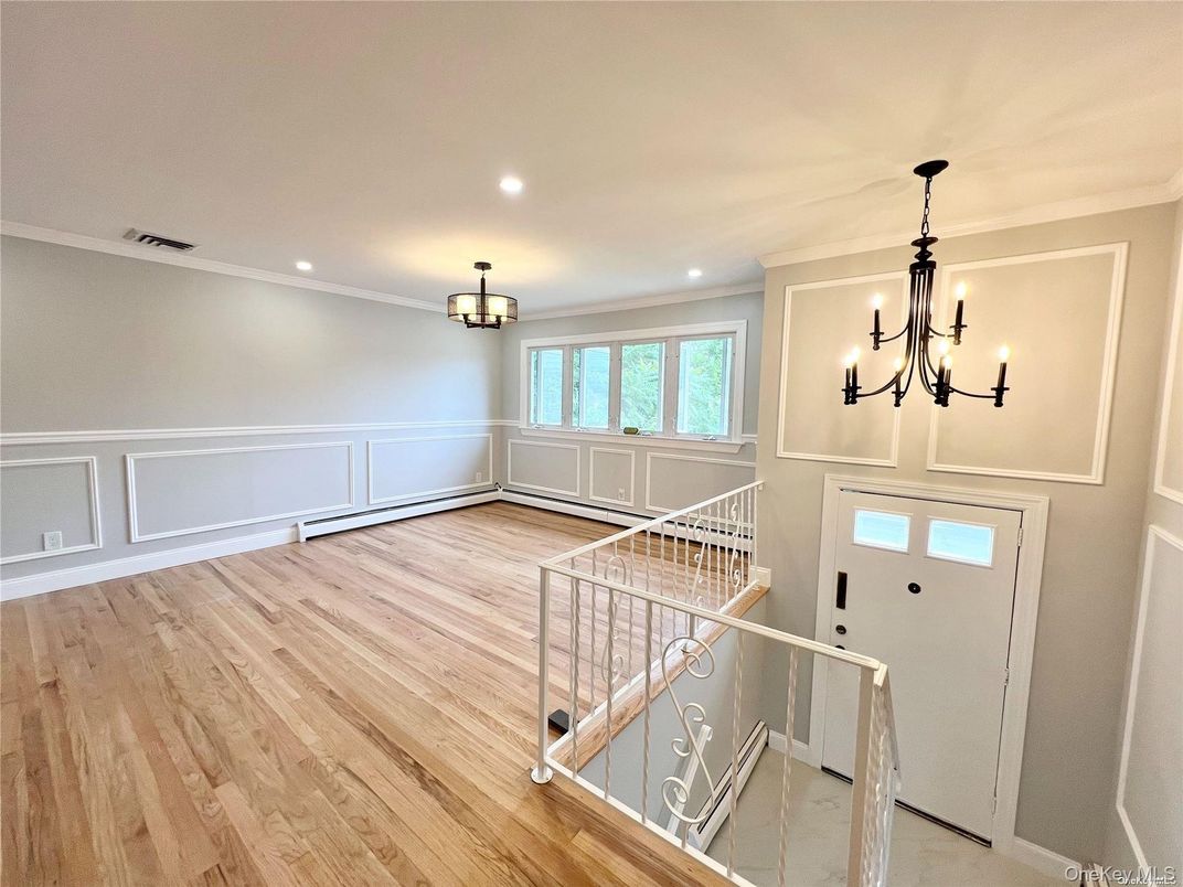 Chandelier, Interior, Recessed Lighting, Wood Texture Flooring