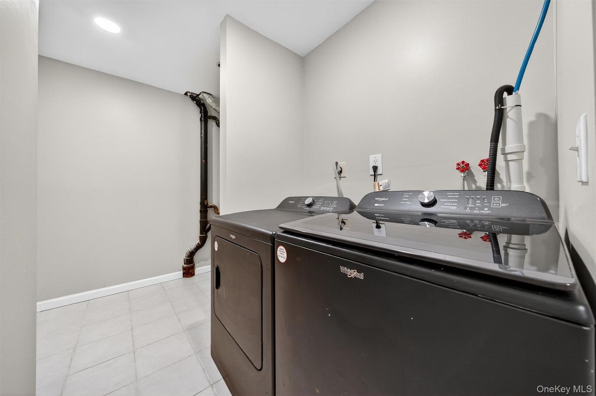 Interior, Recessed Lighting, Washer