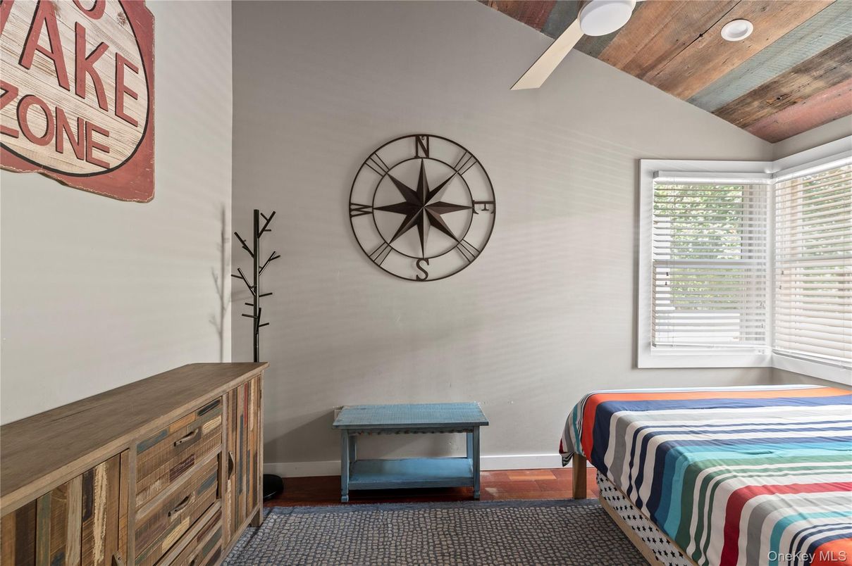 Bedroom, Interior, Wooden Ceilings