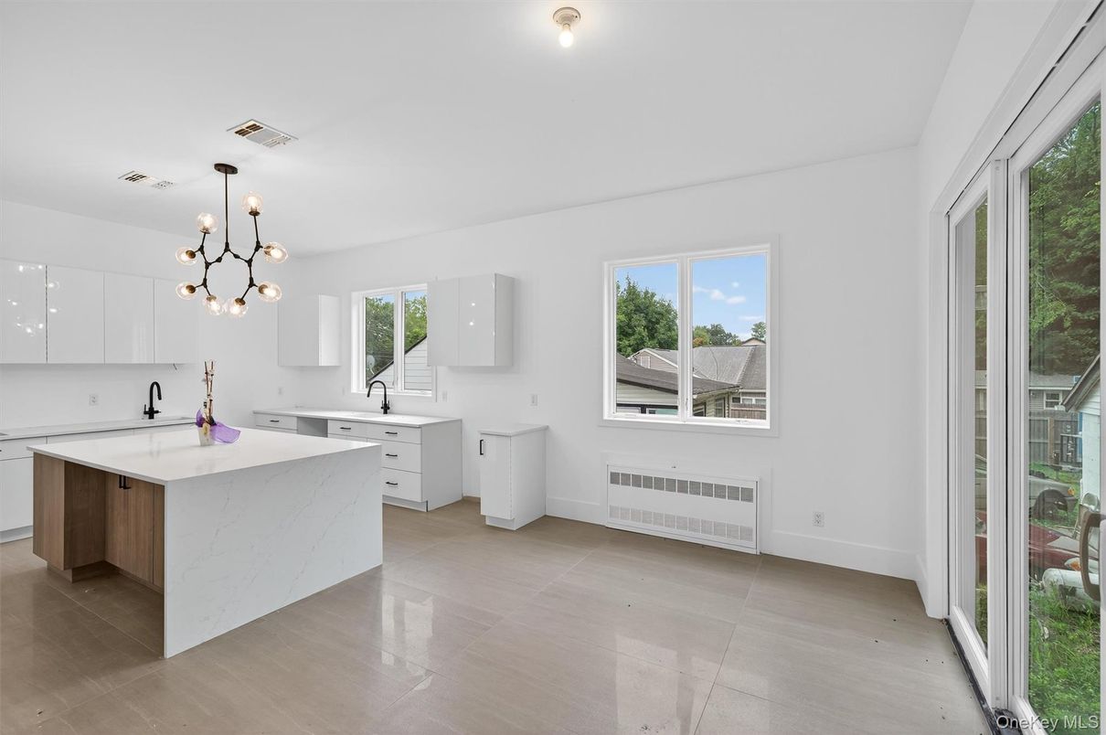 Interior, Kitchen, Pendant Lights