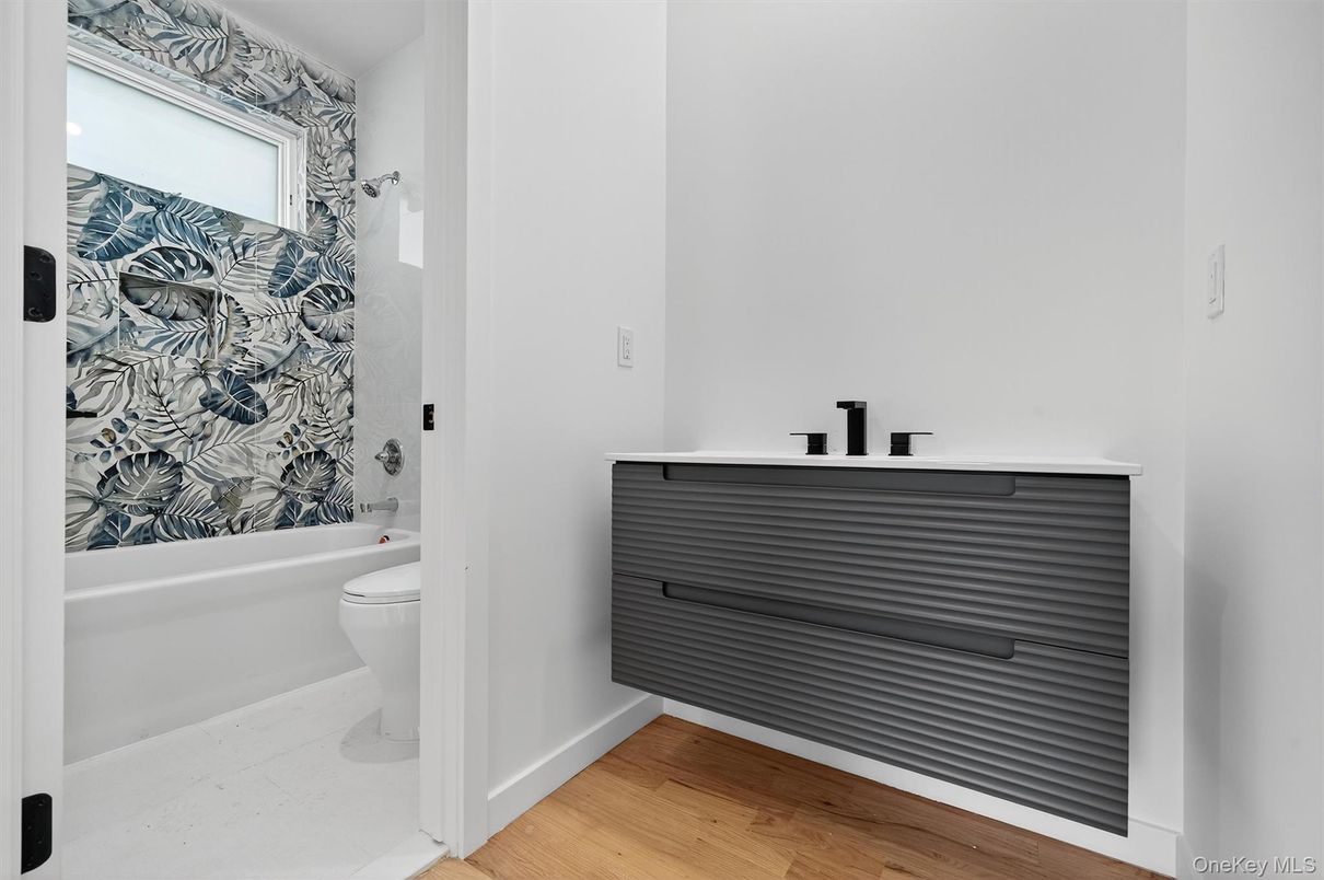 Bathroom, Interior, Wood Texture Flooring