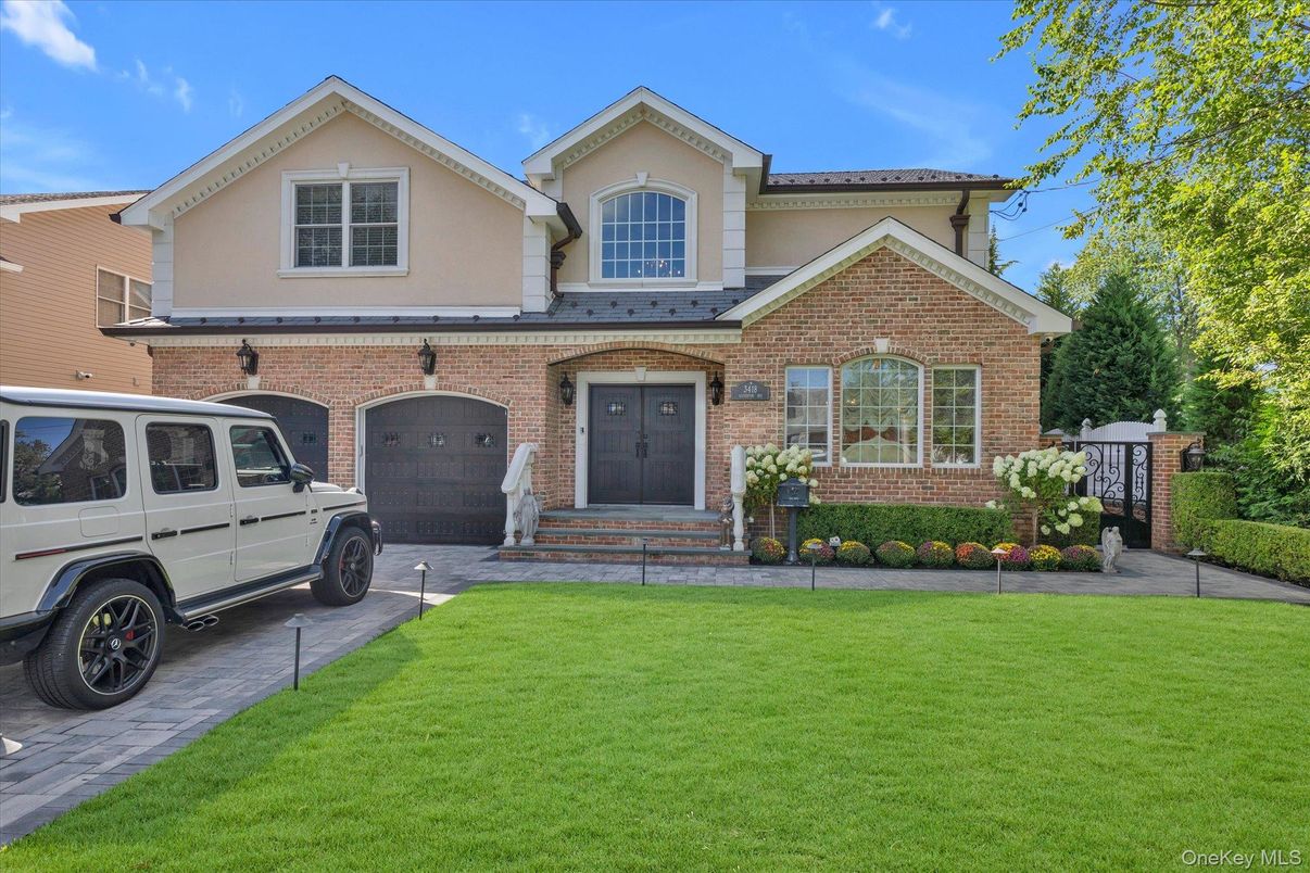 Attached, Exterior, Facade, Brick Facade, Brick Traditional
