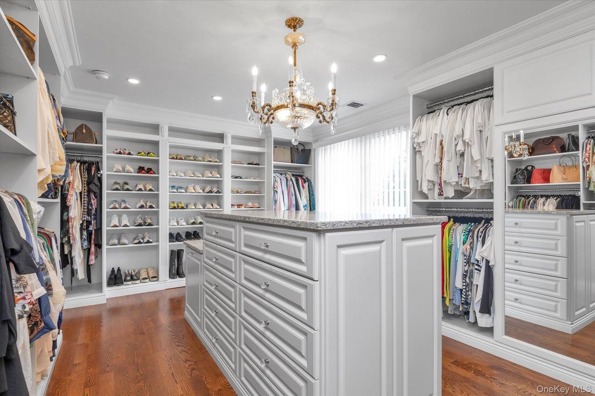 Chandelier, Interior, Recessed Lighting, Walk-in Closets, Wood Texture Flooring