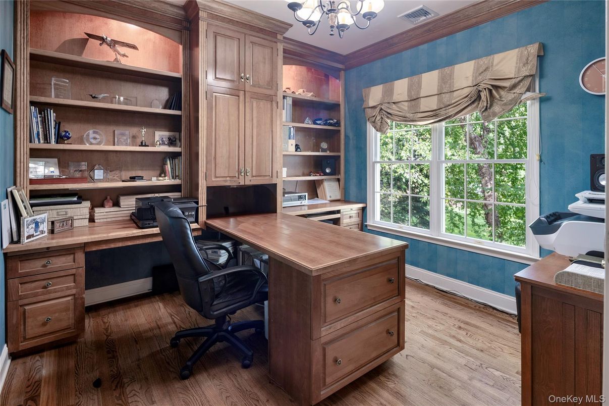 Chandelier, Home Office, Interior, Wood Texture Flooring