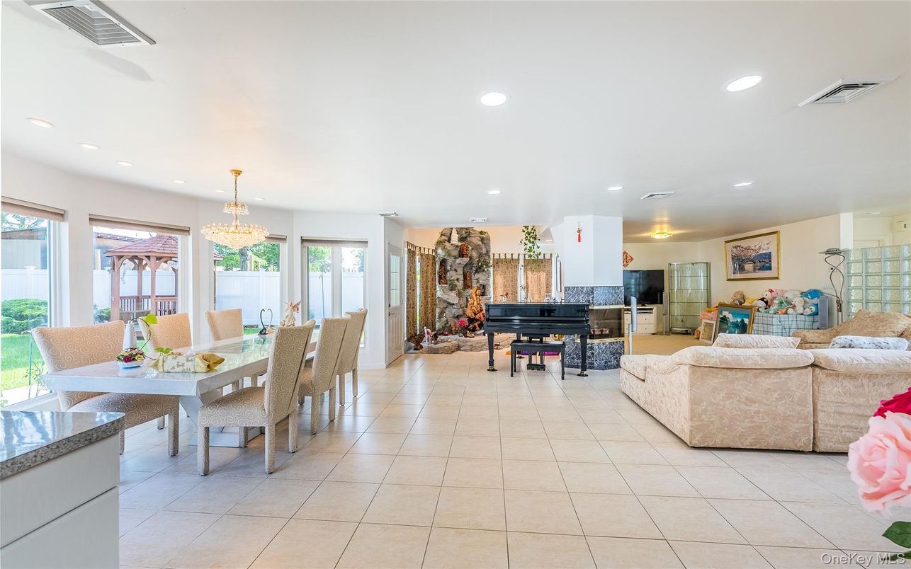 Chandelier, Dining room, Fireplace, Interior, Living room, Piano, Recessed Lighting