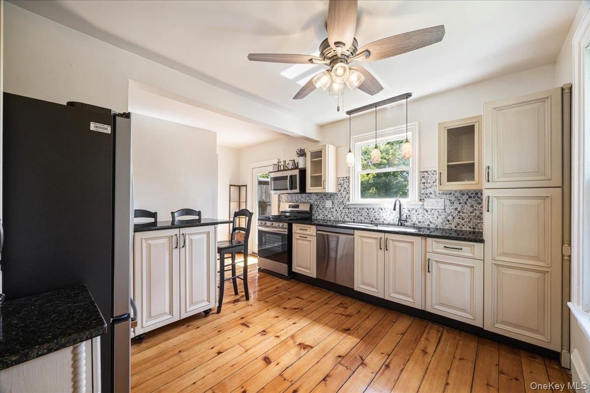 Interior, Kitchen, Pendant Lights, Stainless Steel Appliances, Wood Texture Flooring