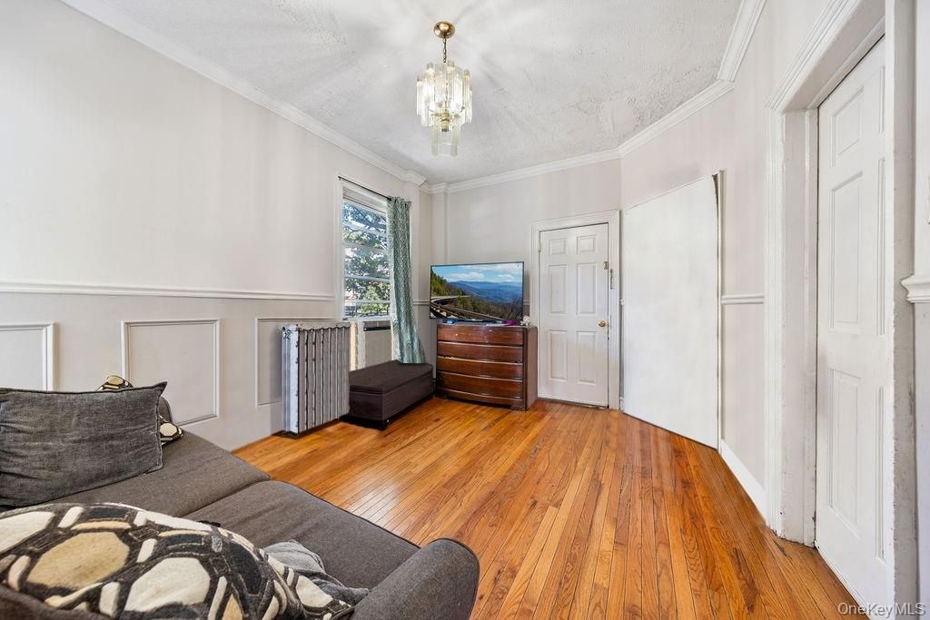Chandelier, Interior, Wood Texture Flooring