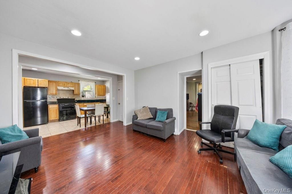 Dining room, Interior, Kitchen, Living room, Recessed Lighting, Wood Texture Flooring