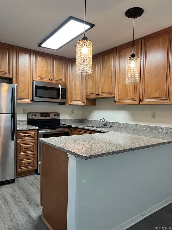 Chandelier, Interior, Kitchen, Pendant Lights, Wood Texture Flooring