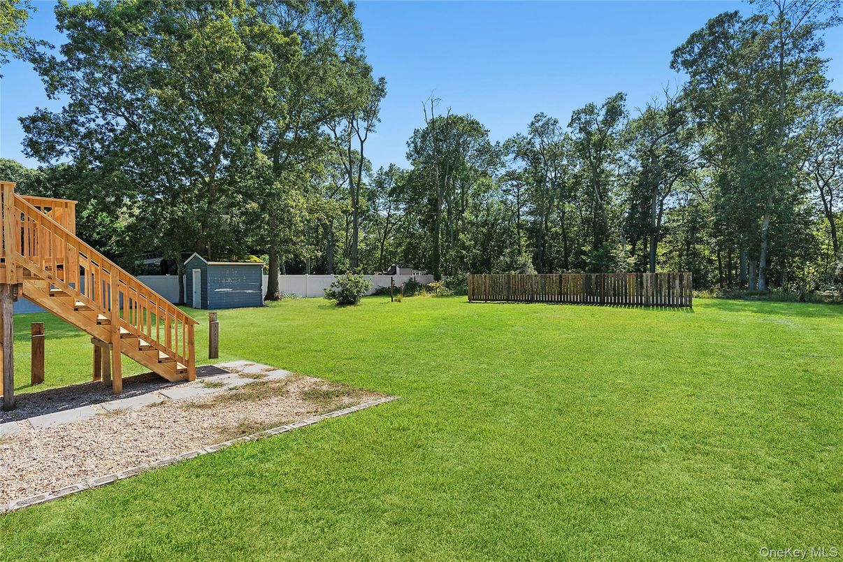Backyard, Detached Garage, Exterior