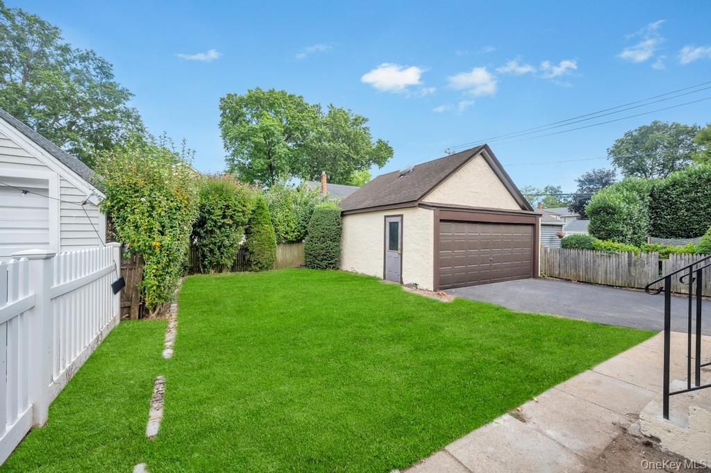 Backyard, Detached Garage, Exterior