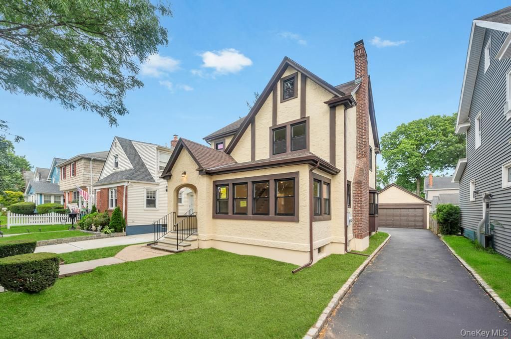 Backyard, Detached Garage, Exterior, Facade, Tudor Revival