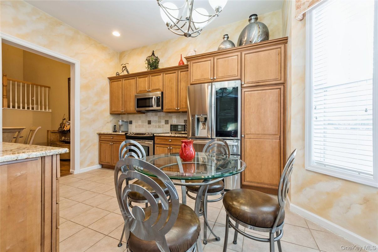 Chandelier, Dining room, Interior, Kitchen, Recessed Lighting