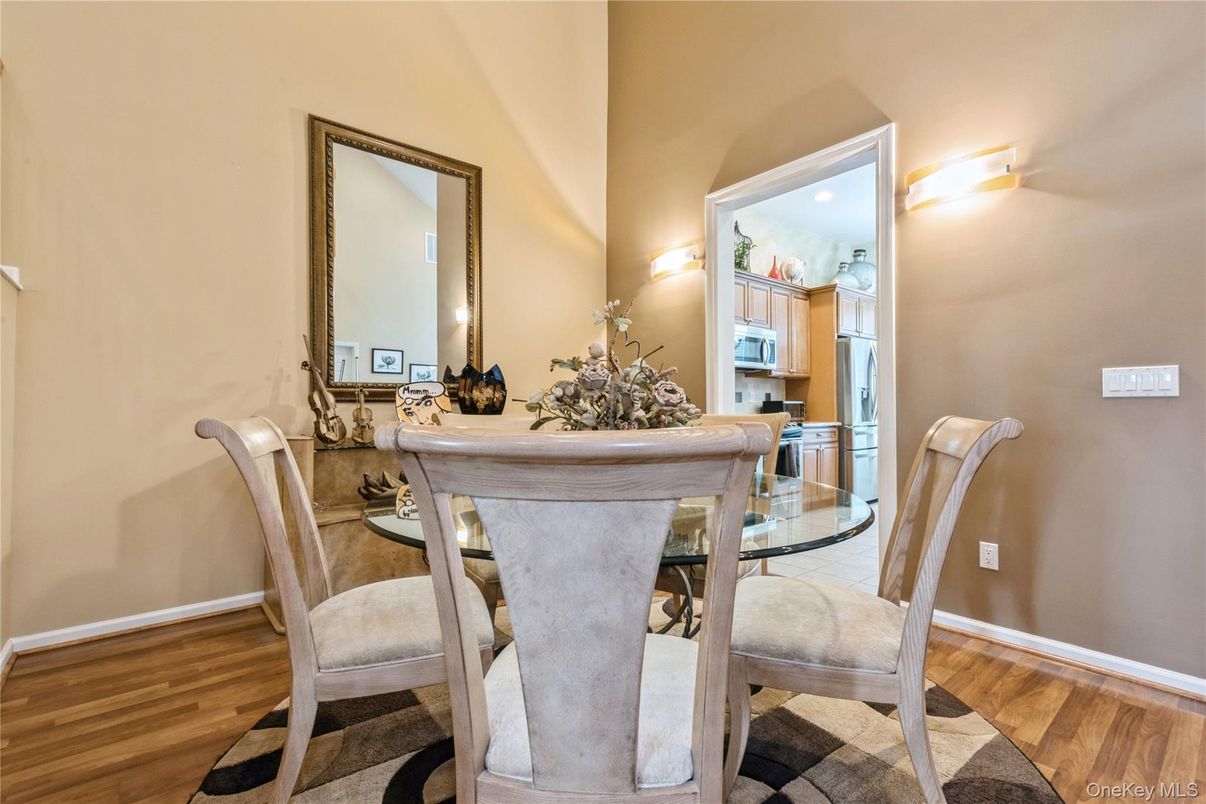 Dining room, Interior, Wood Texture Flooring