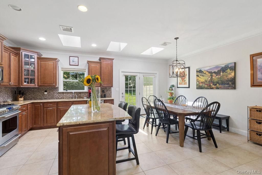 Dining room, Interior, Kitchen, Pendant Lights, Recessed Lighting