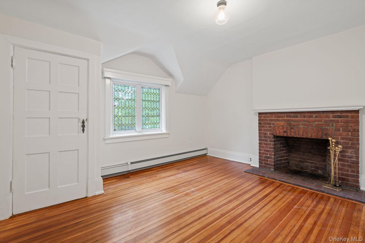 Empty room, Fireplace, Interior, Wood Texture Flooring