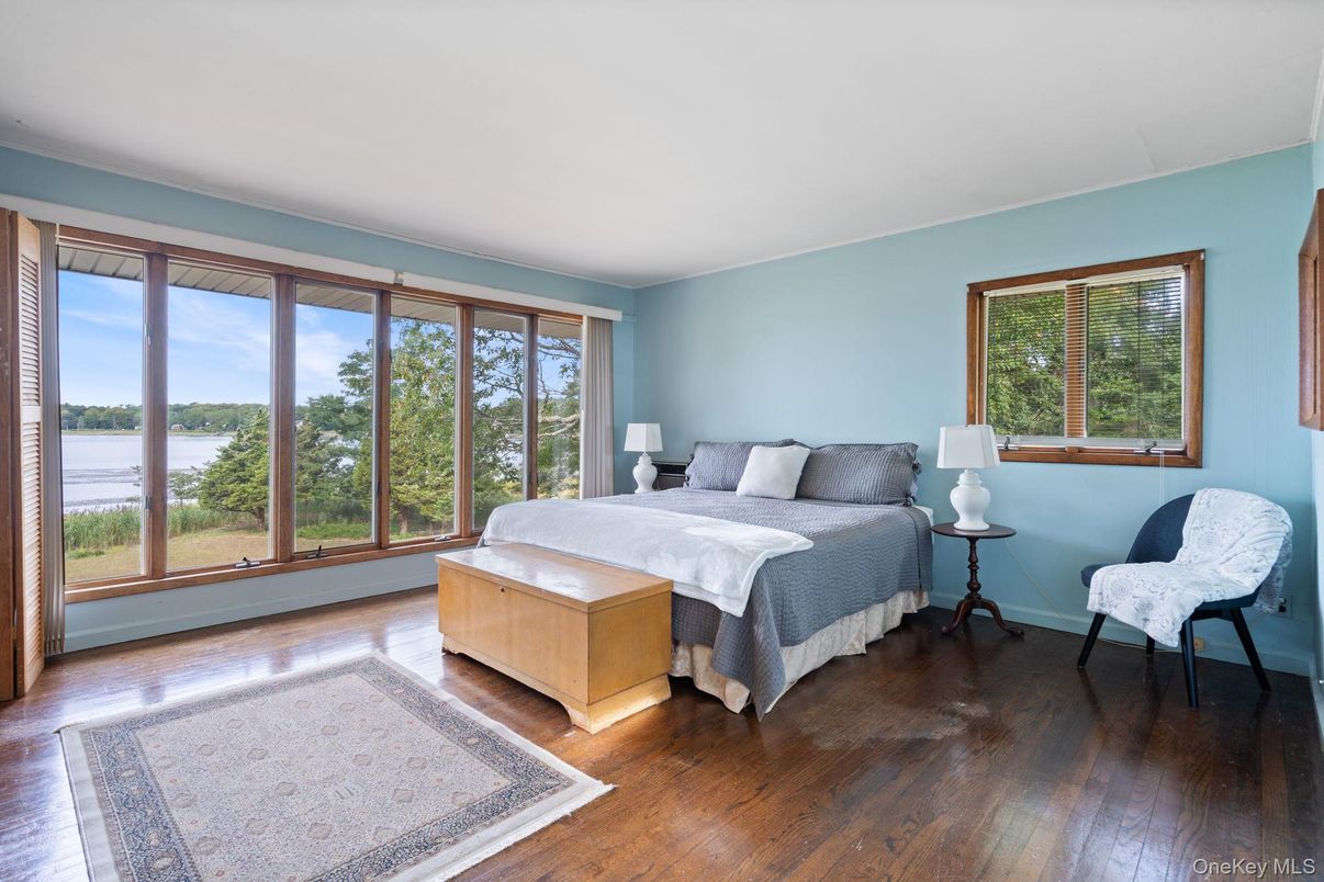 Bedroom, Interior, Water, Wood Texture Flooring