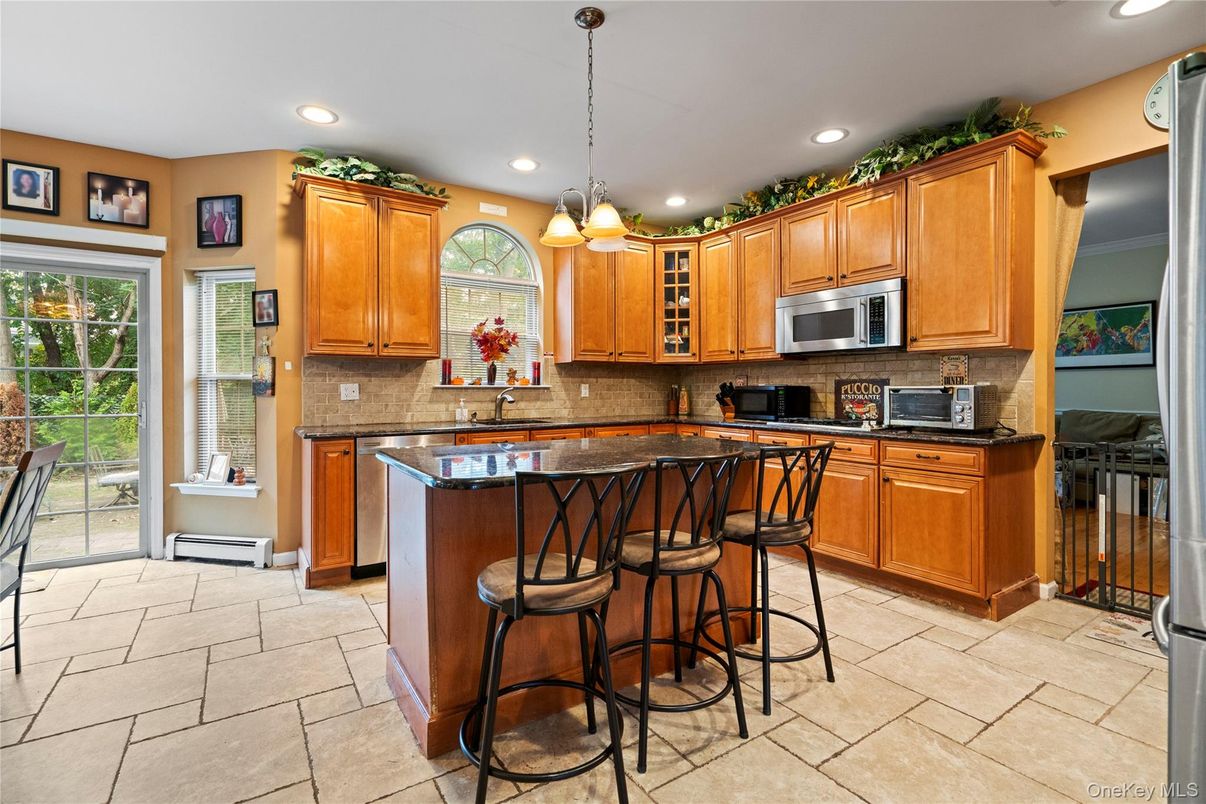 Interior, Kitchen, Pendant Lights, Recessed Lighting