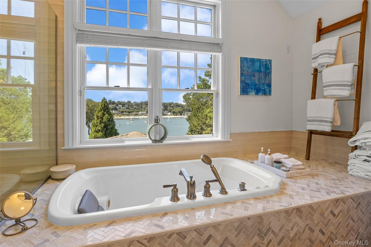 Bathroom, Interior, Water