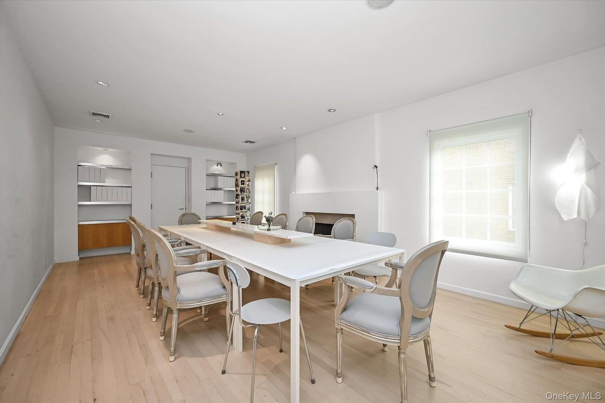 Dining room, Interior, Recessed Lighting, Wood Texture Flooring