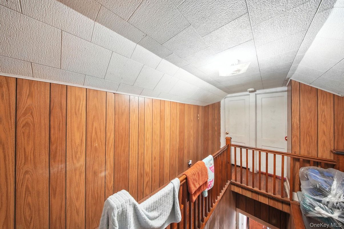 Interior, Wooden Walls