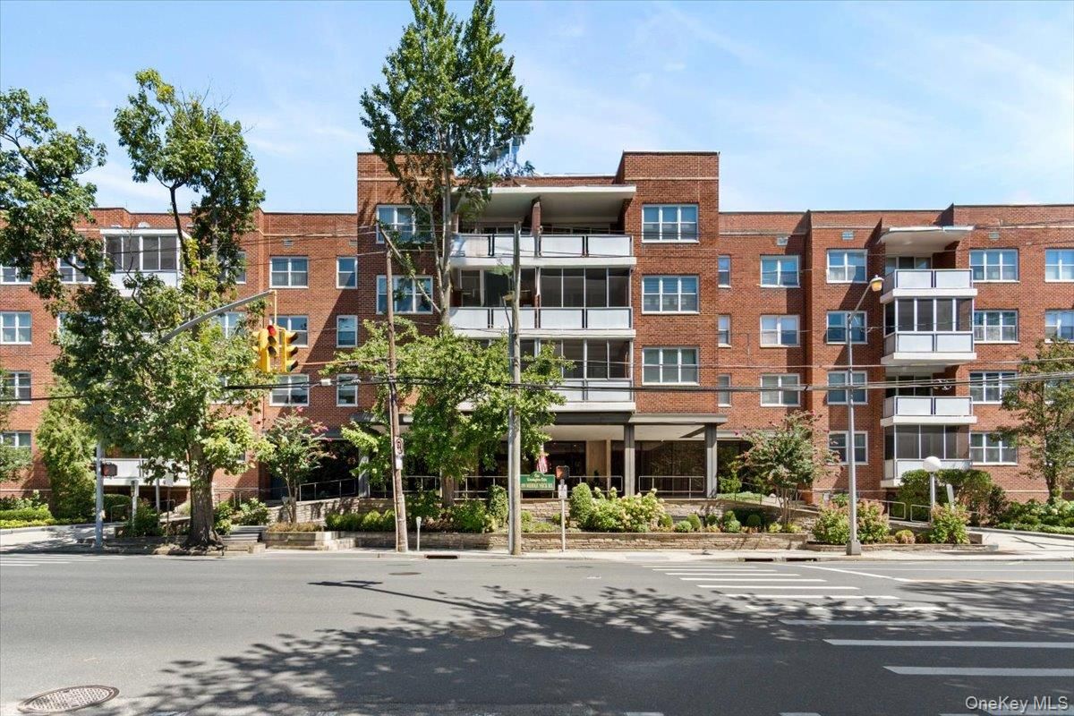 Exterior, Facade, Brick Facade, Condo Building