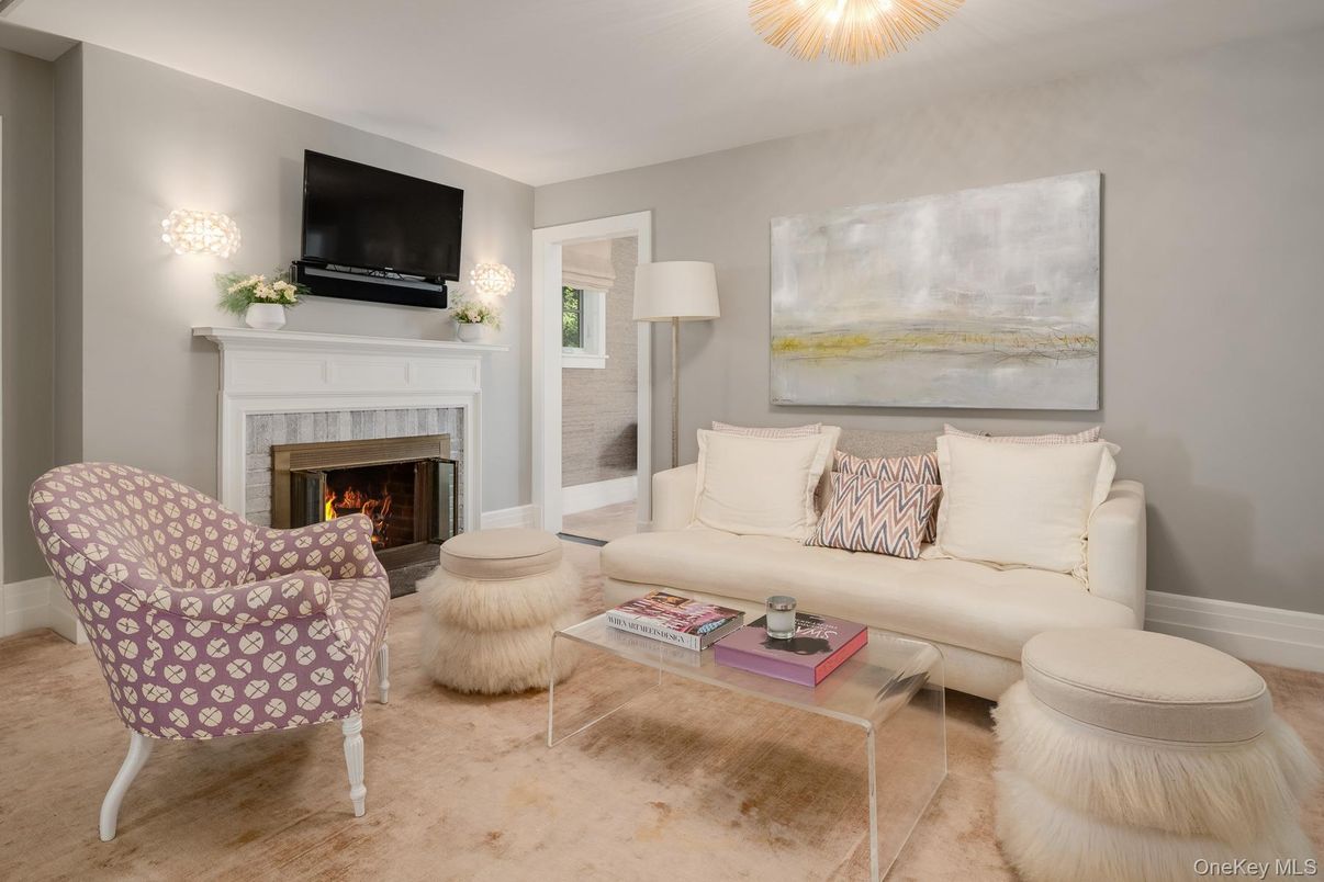 Fireplace, Interior, Living room