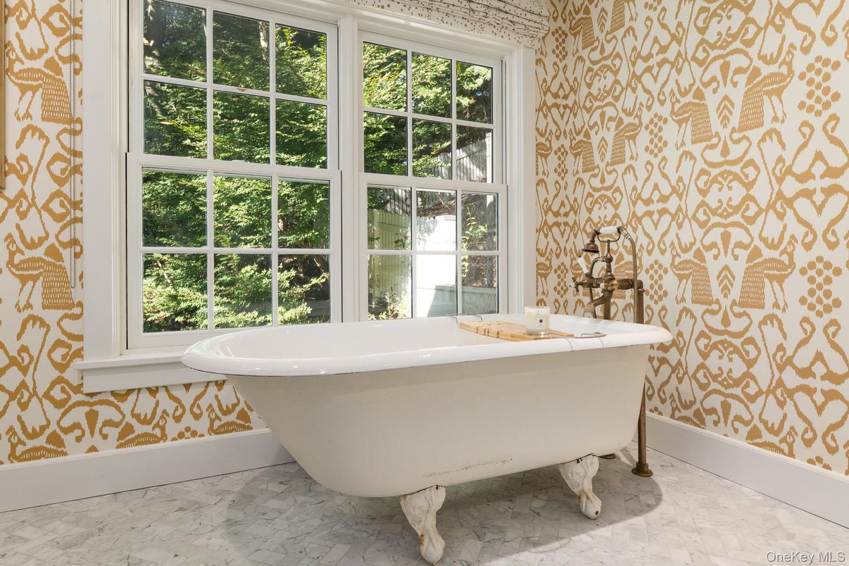 Bathroom, Free Standing Baths, Interior, Marble