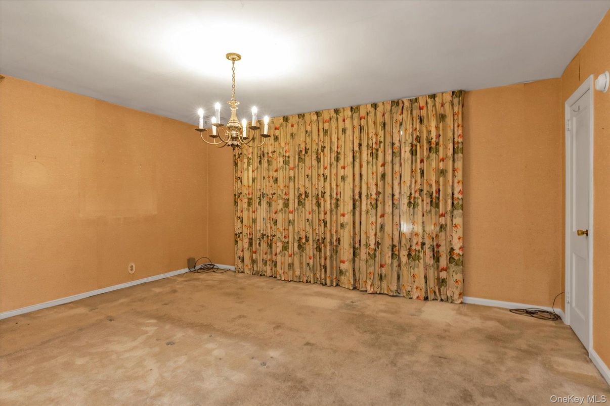 Chandelier, Empty room, Interior