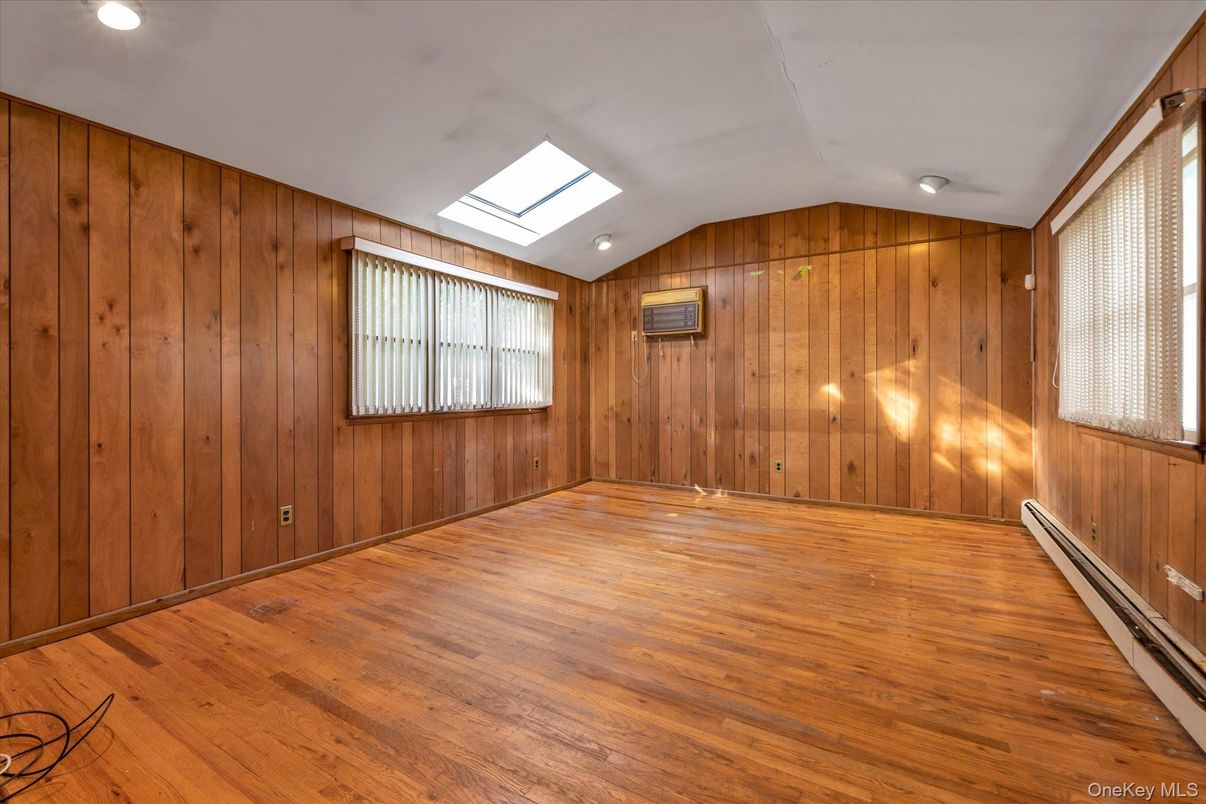 Empty room, Interior, Recessed Lighting, Wood Texture Flooring, Wooden Walls