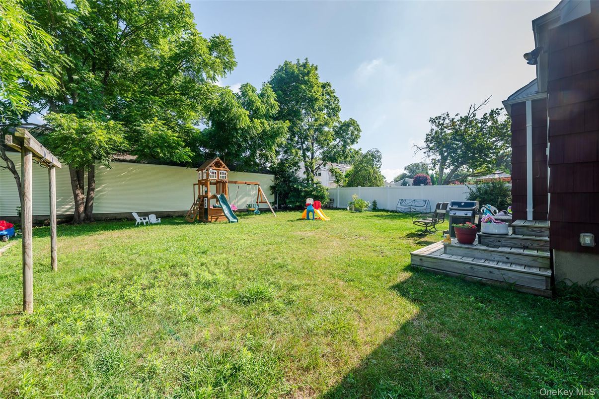 Backyard, Exterior, Playground