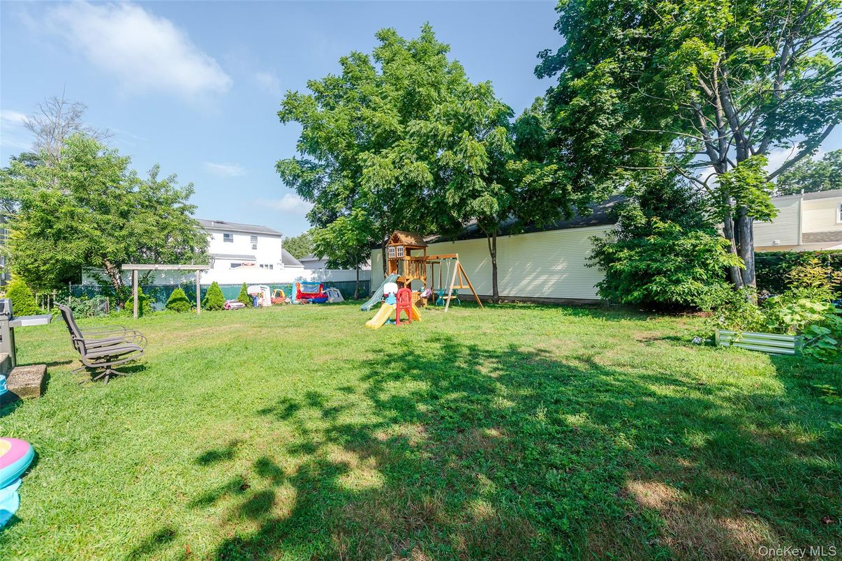 Backyard, Exterior, Playground