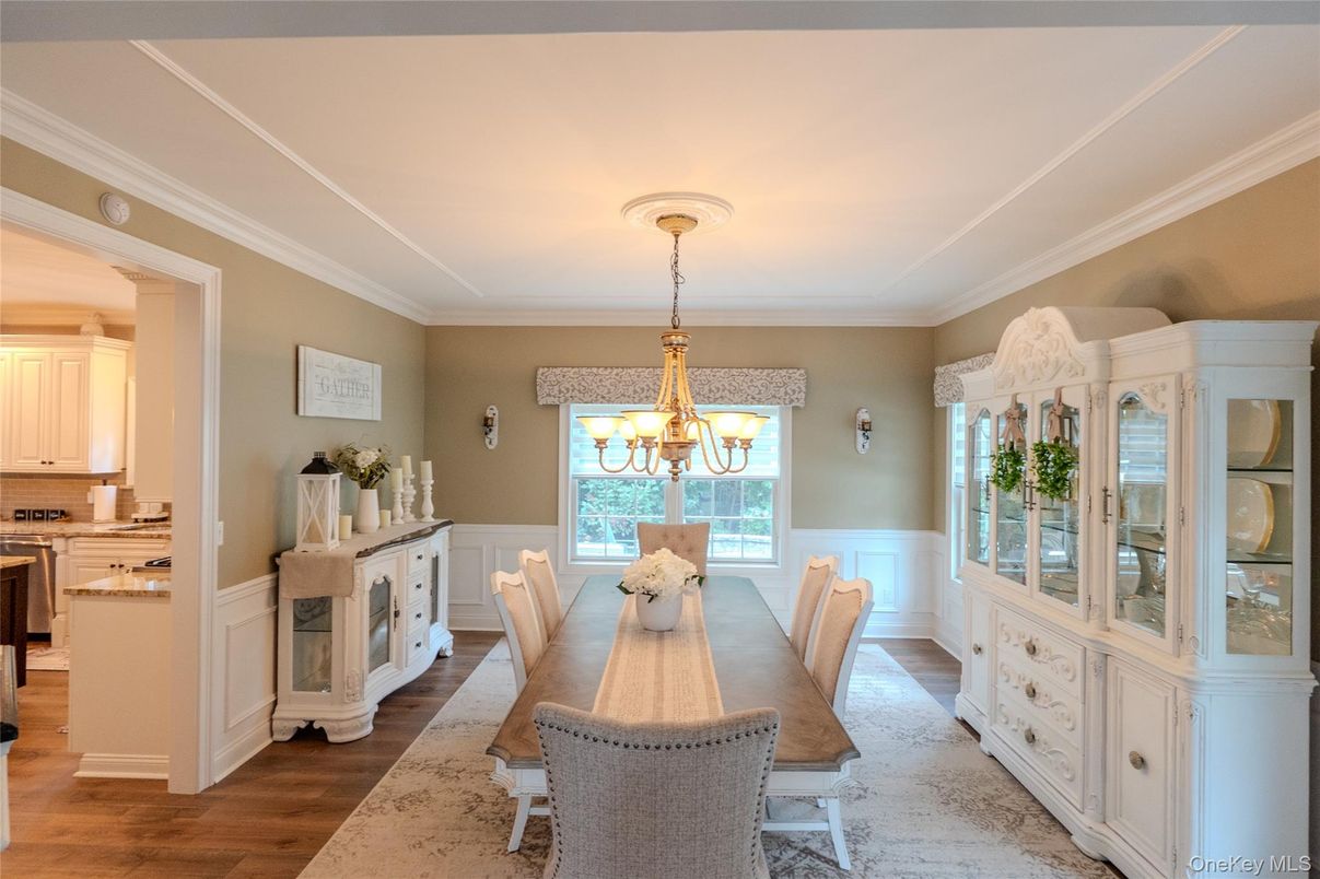 Chandelier, Dining room, Interior, Wood Texture Flooring