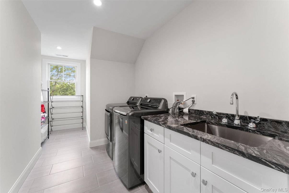 Interior, Recessed Lighting, Washer