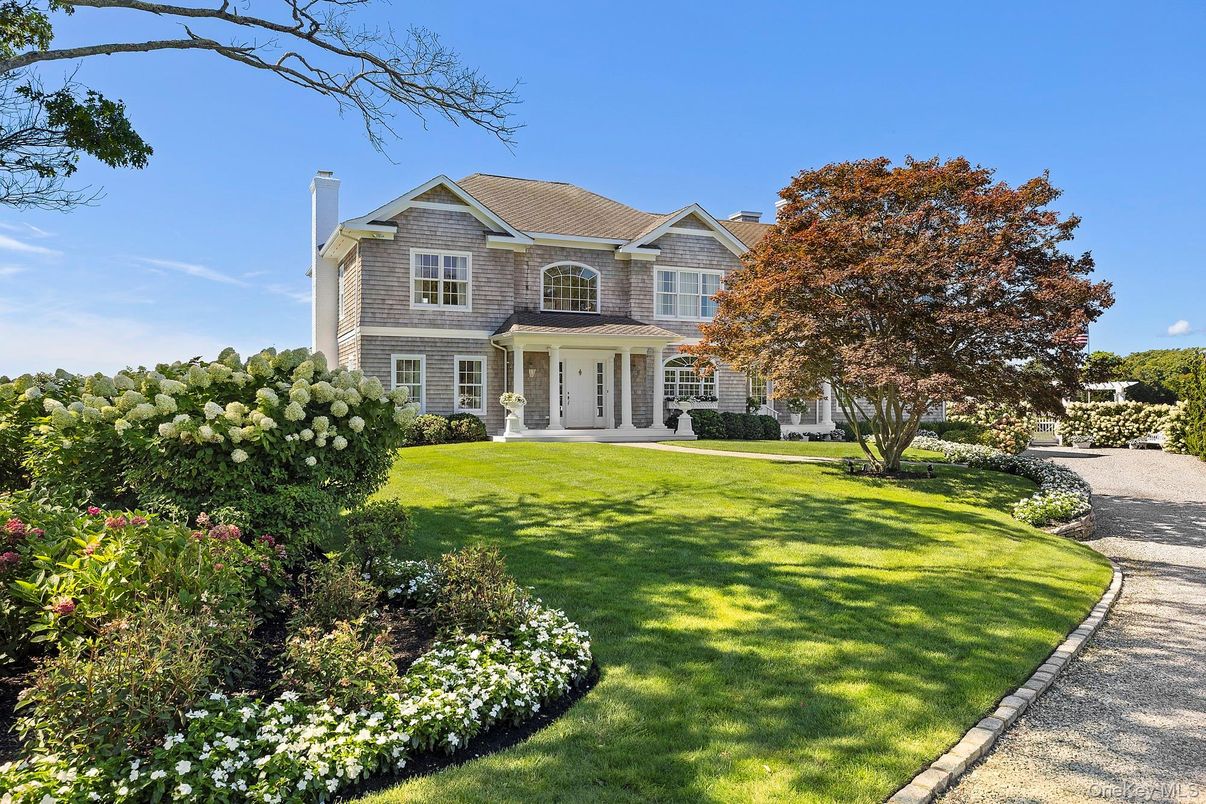 Backyard, Exterior, Facade, Georgian